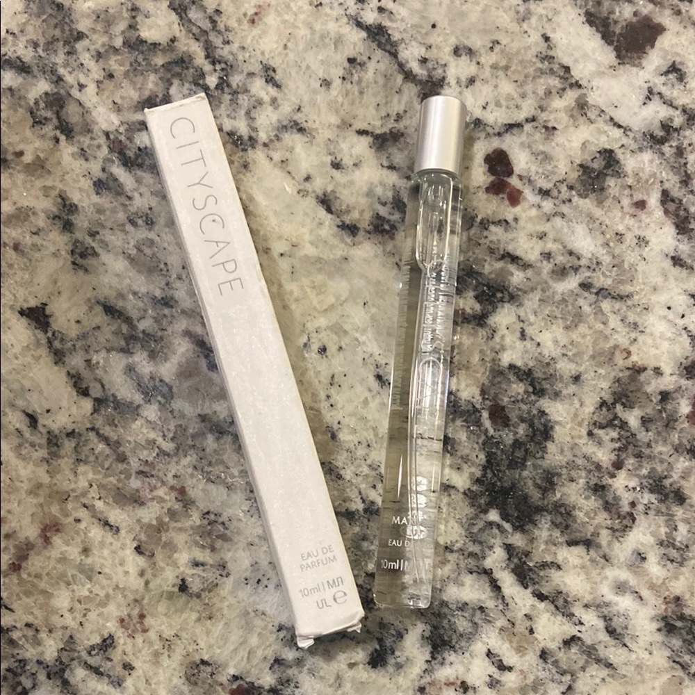 Mary Kay Cityscape Perfume